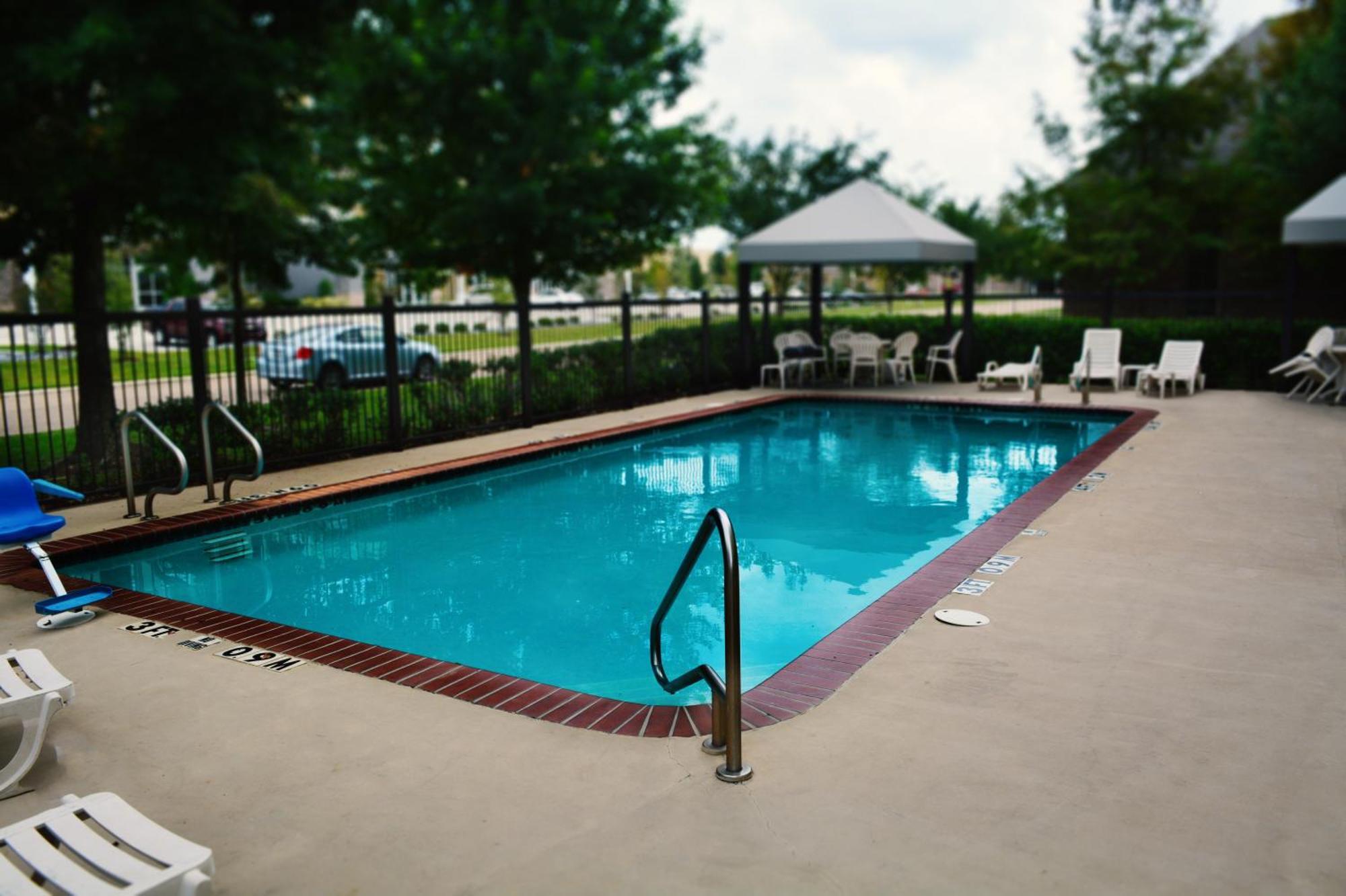 Hotel Comfort & - Mandeville Covington