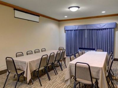 Comfort & - Mandeville Hotel