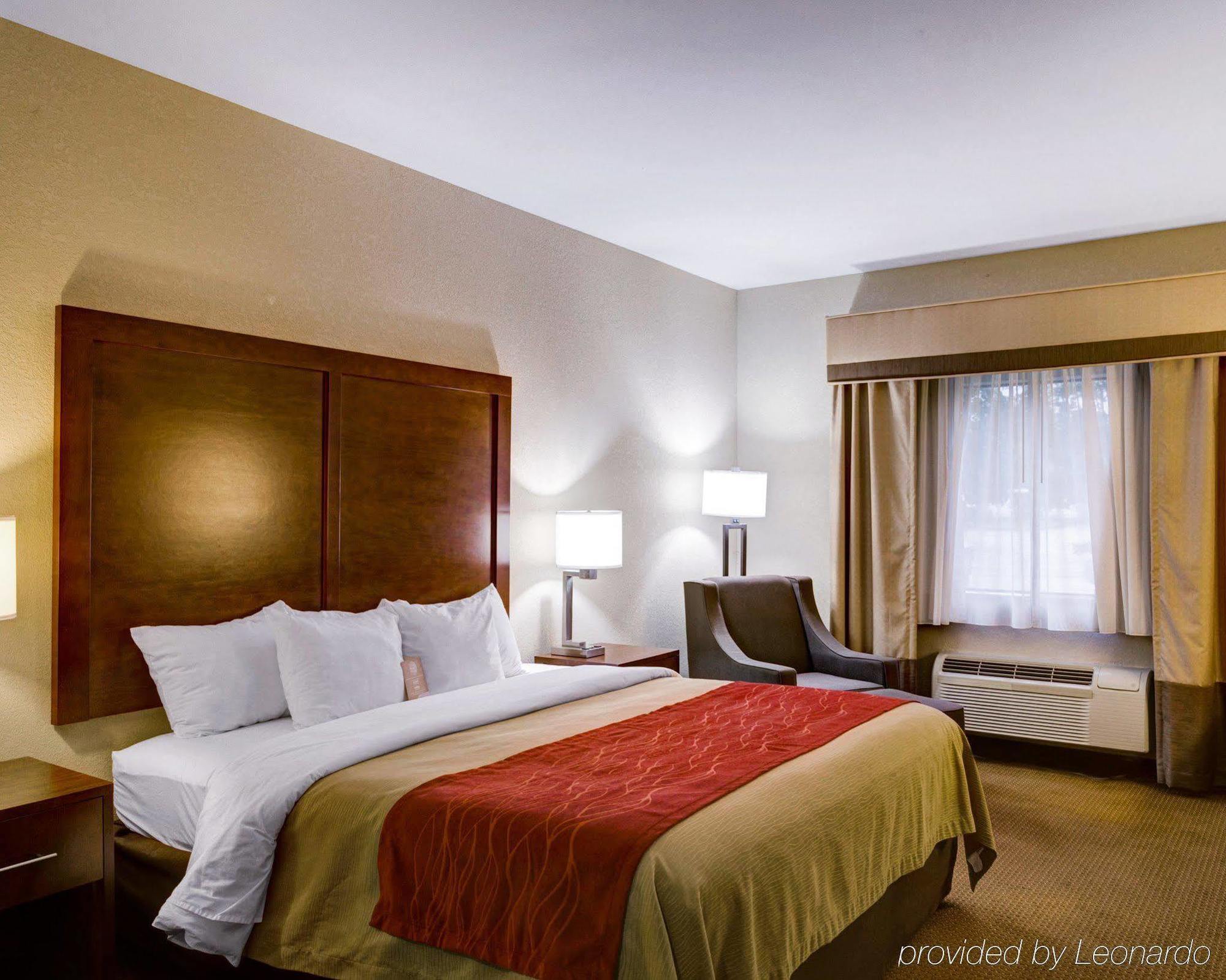 Hotel Comfort & - Mandeville 2*